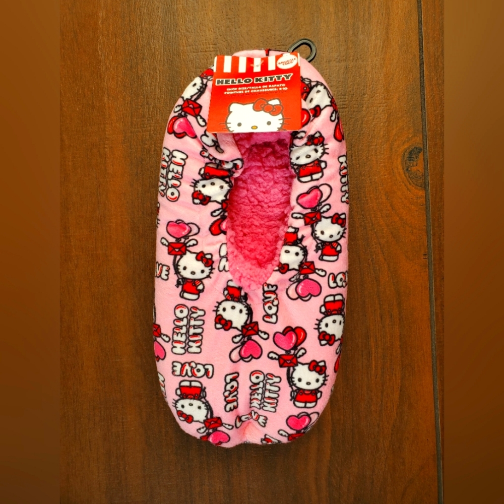 Hello Kitty Heart Slippers